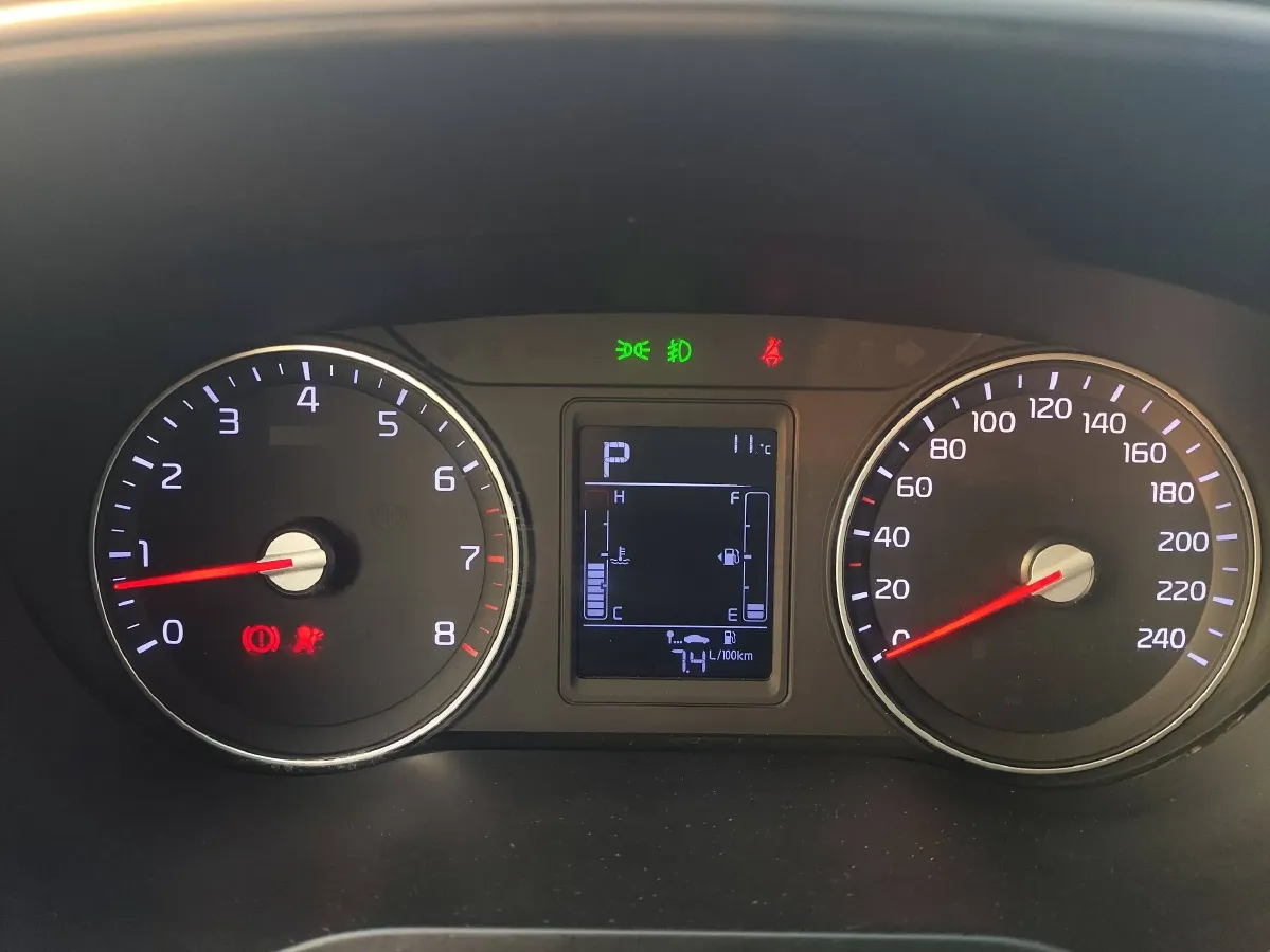 2015 Kia KX3 1.6L 125HP L4 6AT,autocango,china used car exporter,china ev exporter,chinese used car exporter,chinese used ev exporter