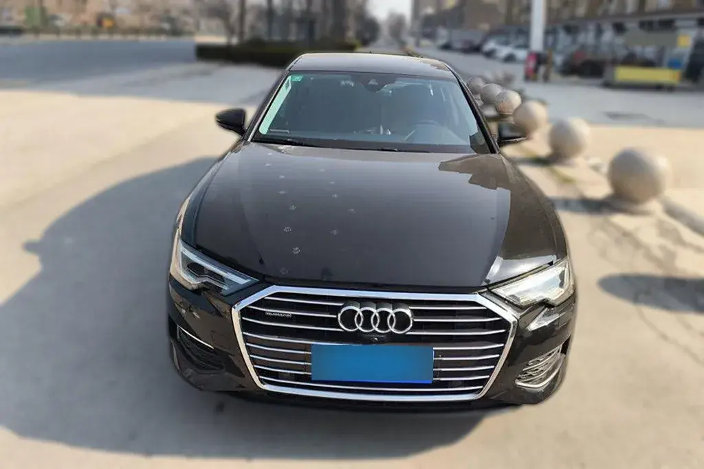 2019 Audi A6L 2.0T 224HP L4 7DCT,autocango,china used car exporter,china ev exporter,chinese used car exporter,chinese used ev exporter