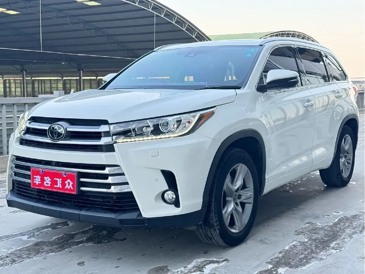 2018 Toyota Highlander 2.0T 220HP L4 6AT