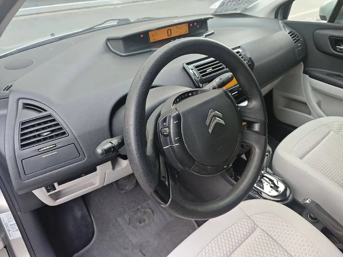 2013 Citroen C-Quatre 1.6L 117HP L4 4AT,autocango,china used car exporter,china ev exporter,chinese used car exporter,chinese used ev exporter
