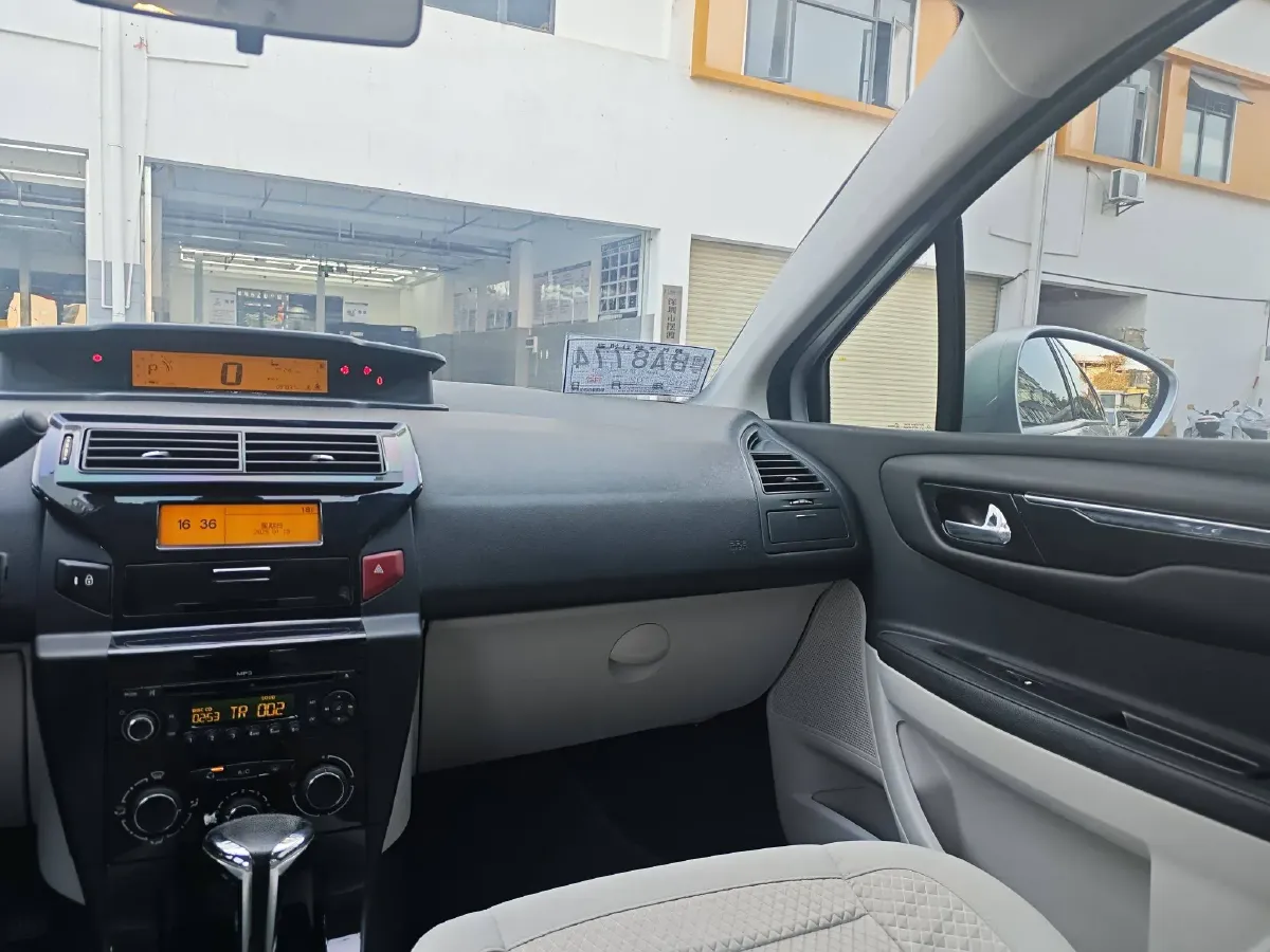 2013 Citroen C-Quatre 1.6L 117HP L4 4AT,autocango,china used car exporter,china ev exporter,chinese used car exporter,chinese used ev exporter