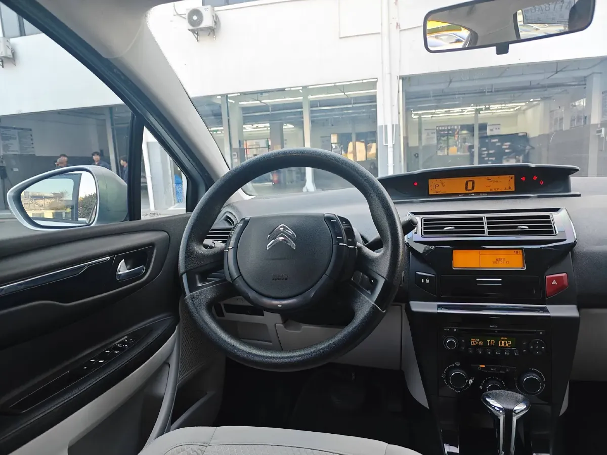 2013 Citroen C-Quatre 1.6L 117HP L4 4AT,autocango,china used car exporter,china ev exporter,chinese used car exporter,chinese used ev exporter