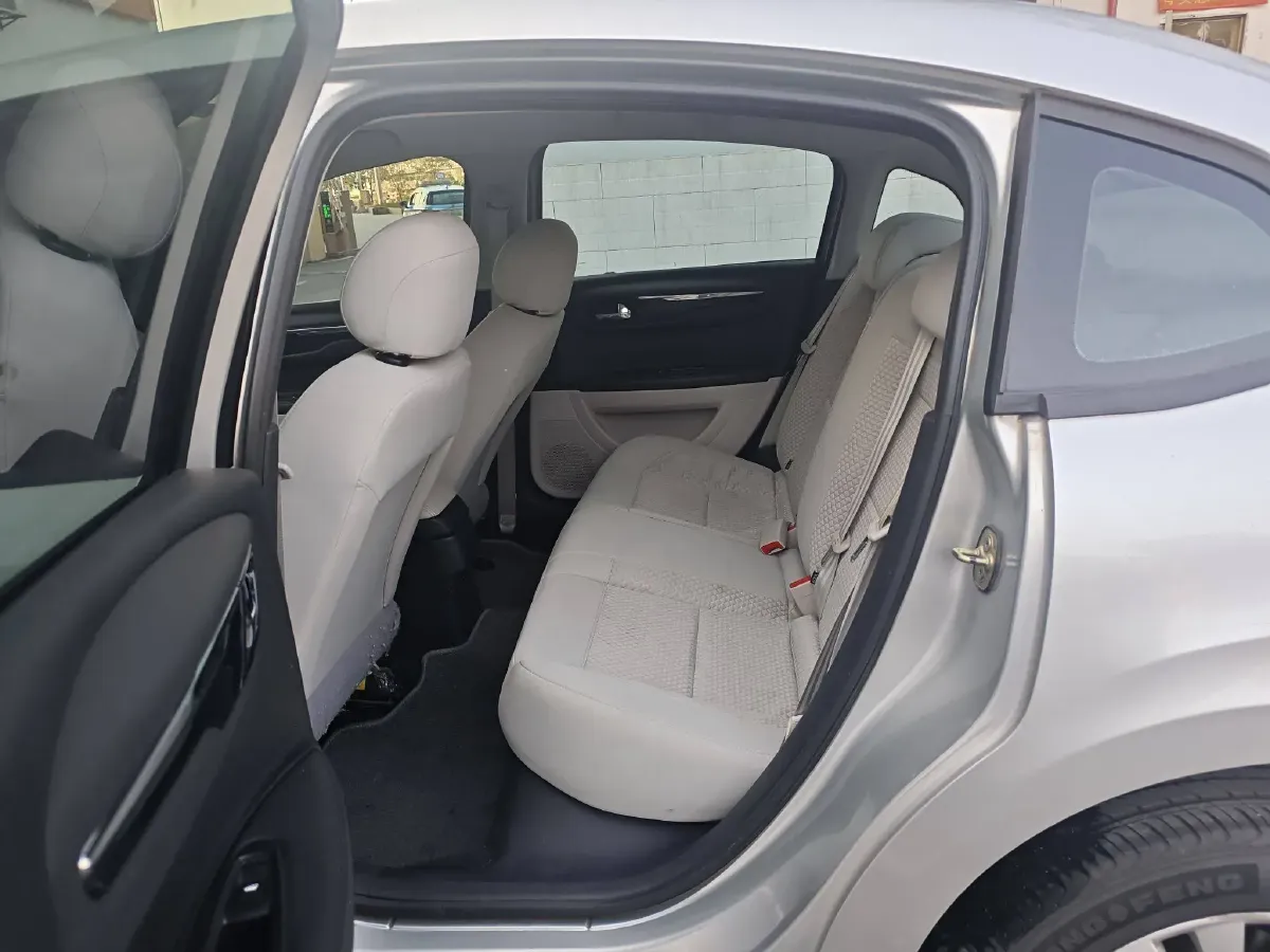 2013 Citroen C-Quatre 1.6L 117HP L4 4AT,autocango,china used car exporter,china ev exporter,chinese used car exporter,chinese used ev exporter