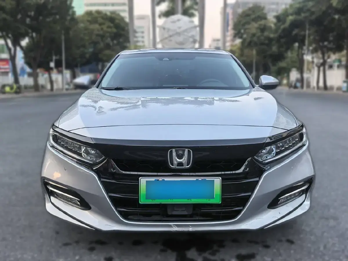 2018 Honda Accord 2.0L 146HP L4 E-CVT Hybrid