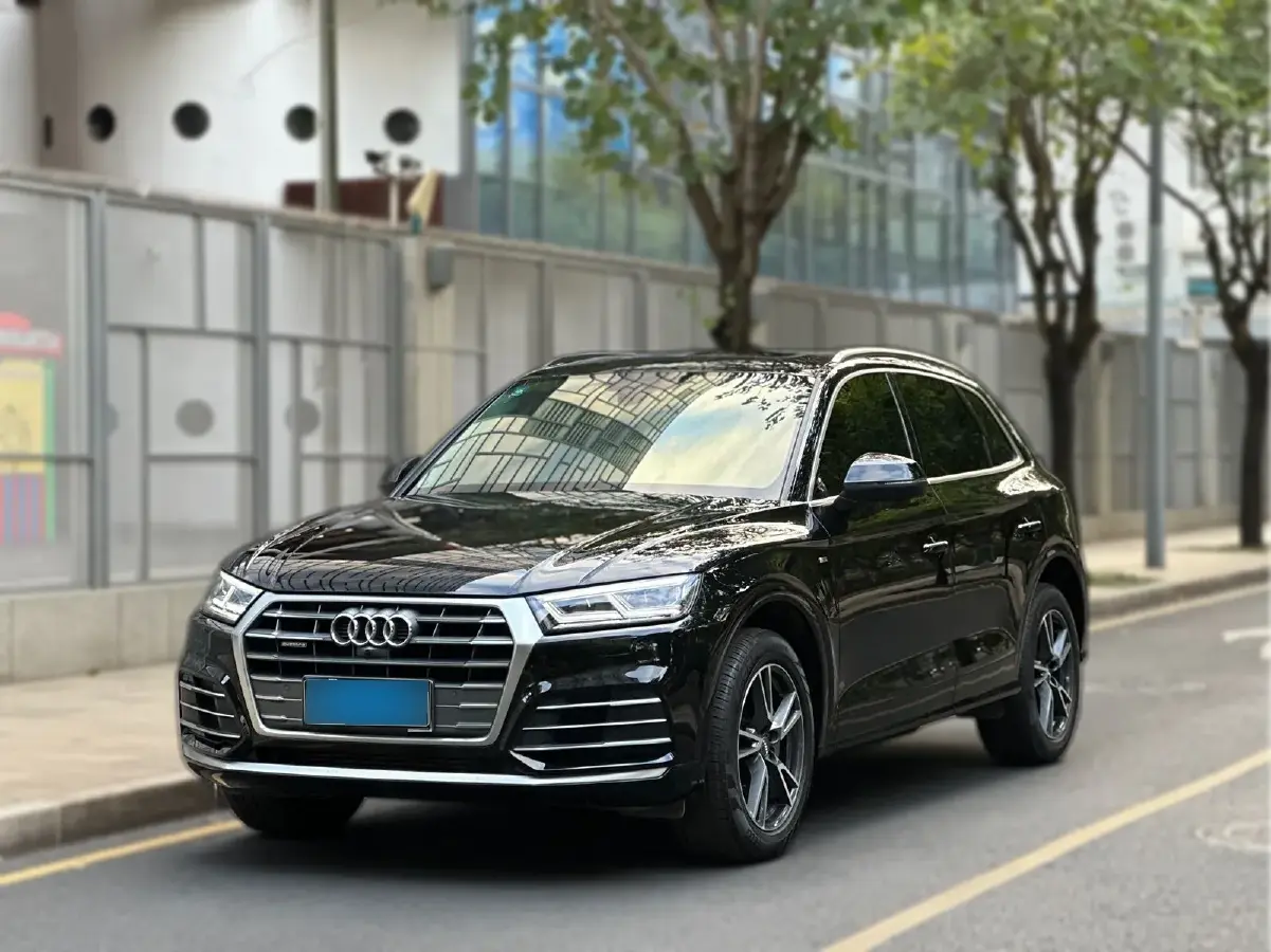 2020 Audi Q5L 2.0T 252HP L4 7DCT