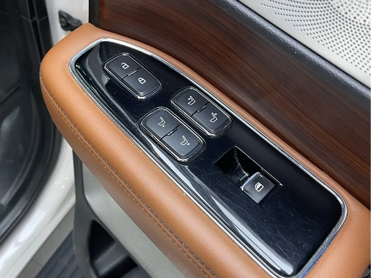 2018 Lincoln Navigator 3.5T 415HP V6 10AT,autocango,china used car exporter,china ev exporter,chinese used car exporter,chinese used ev exporter