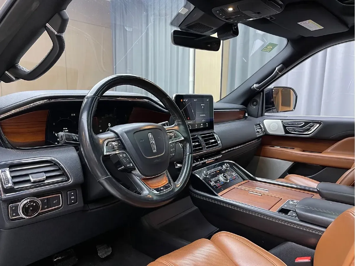 2018 Lincoln Navigator 3.5T 415HP V6 10AT,autocango,china used car exporter,china ev exporter,chinese used car exporter,chinese used ev exporter