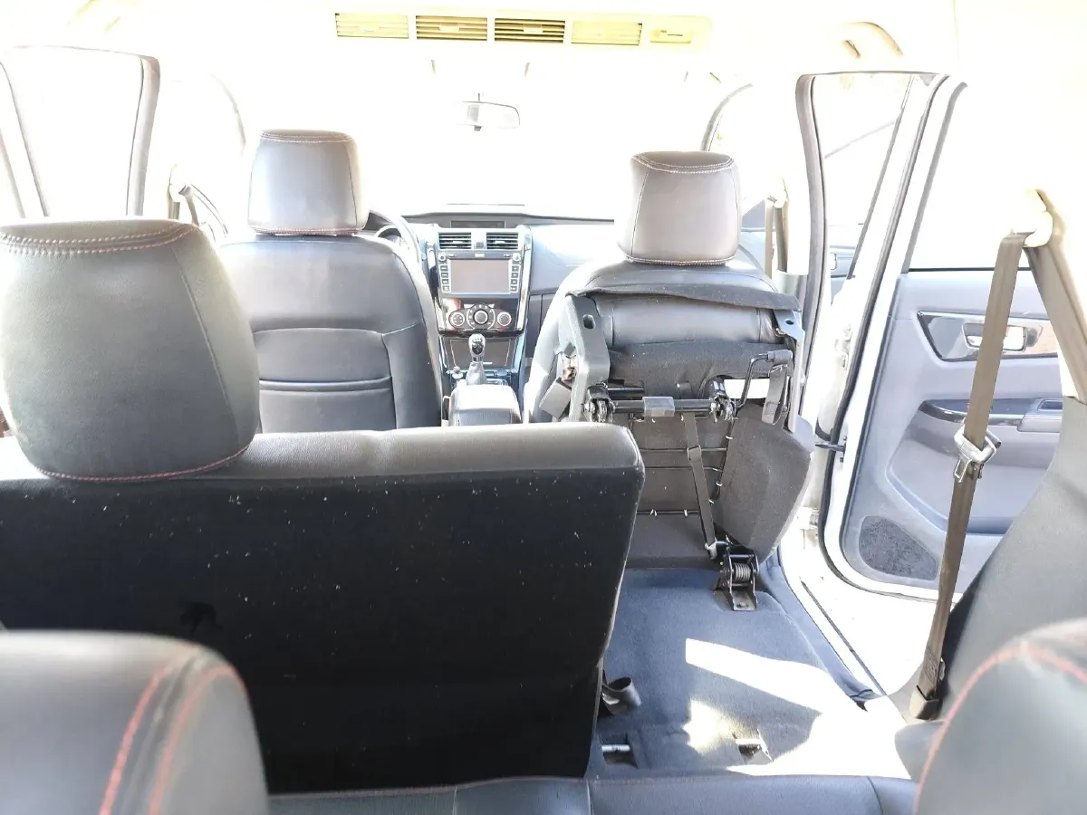 2016 BAIC Hyosow S3 1.5L 113HP L4 5MT,autocango,china used car exporter,china ev exporter,chinese used car exporter,chinese used ev exporter