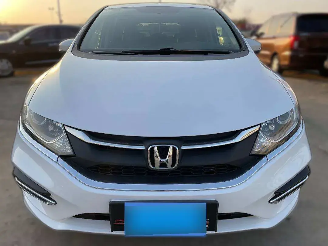2017 Honda Jade 1.8L 141HP L4 5AT