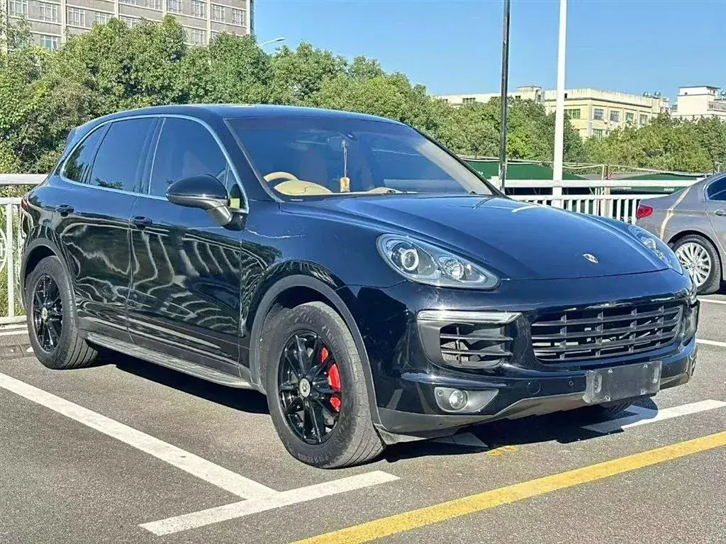2015 Porsche Cayenne 3.0T 333HP V6 8AT