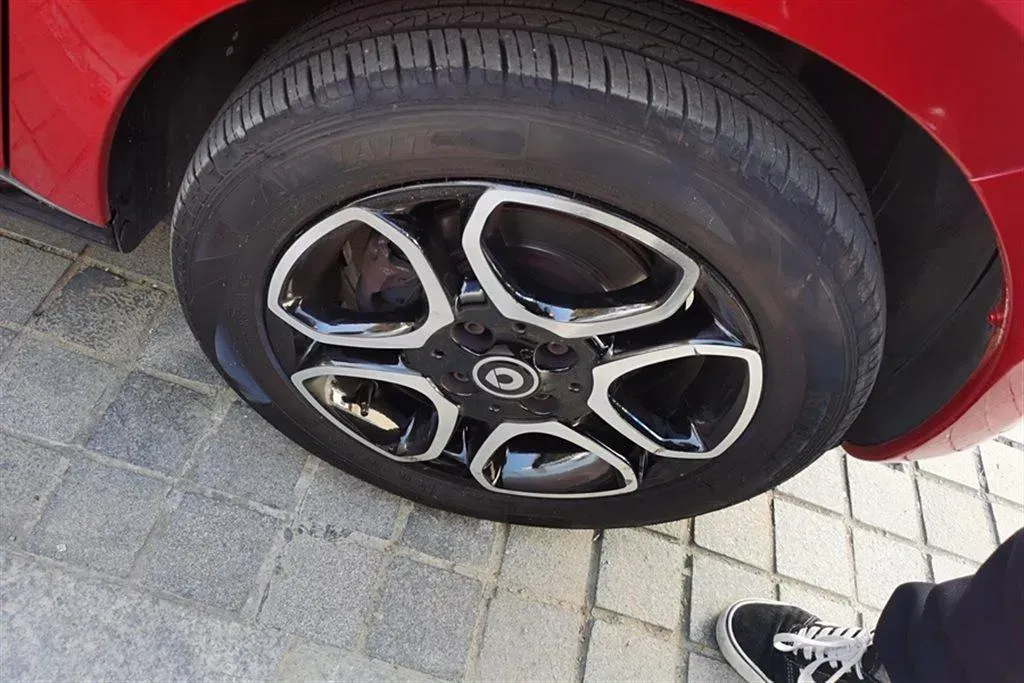 2018 Smart smart forfour 1.0L 71HP L3 6DCT,autocango,china used car exporter,china ev exporter,chinese used car exporter,chinese used ev exporter