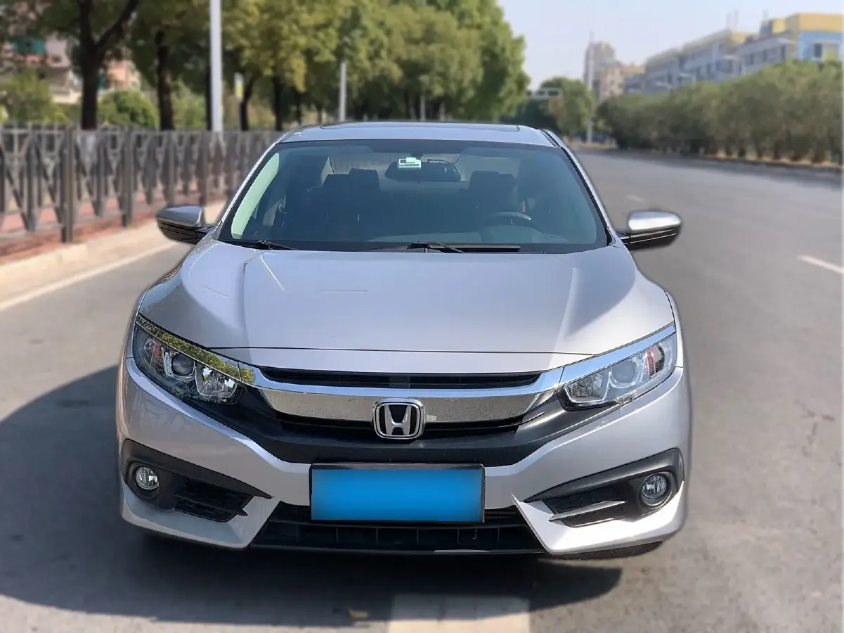 2016 Honda Civic 1.5T 177HP L4 CVT
