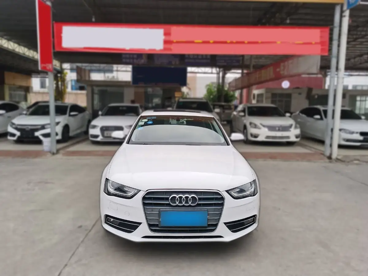 2015 Audi A4L 2.0T 180HP L4 CVT