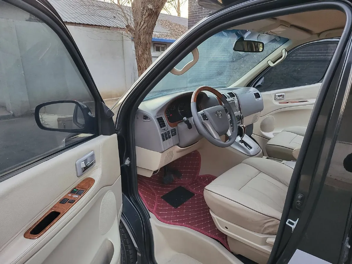 2014 JinBei Grace 2.7L 151HP L4 4AT,autocango,china used car exporter,china ev exporter,chinese used car exporter,chinese used ev exporter