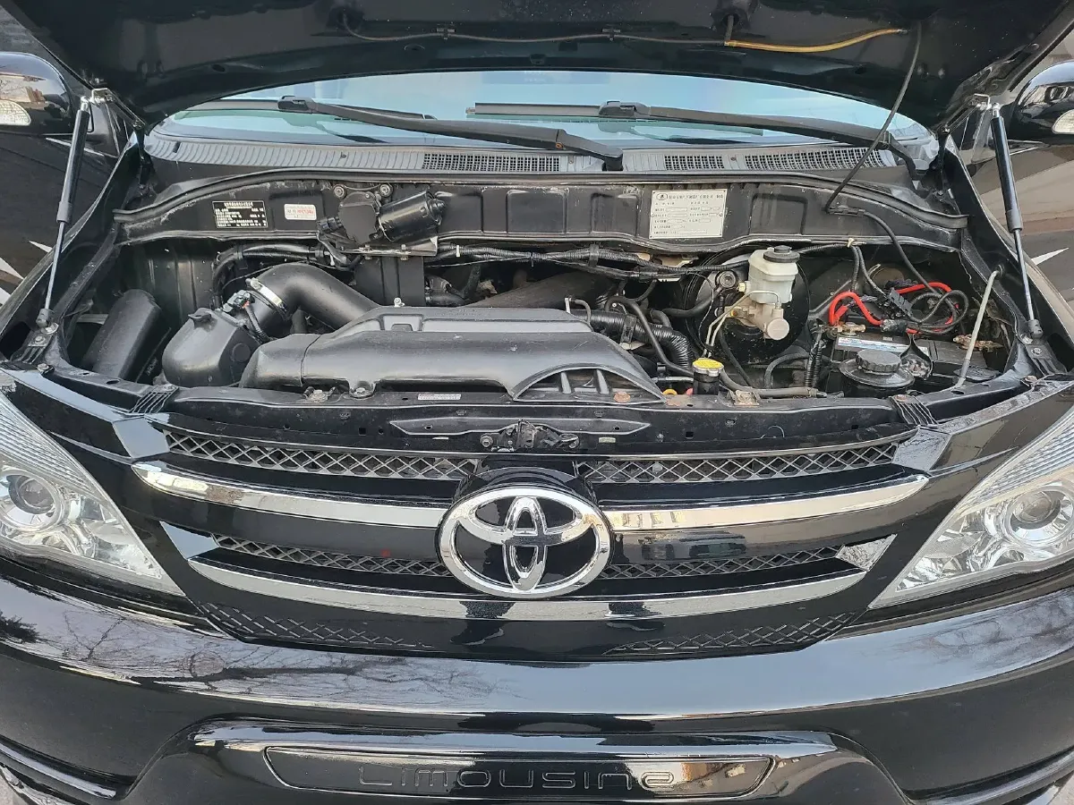 2014 JinBei Grace 2.7L 151HP L4 4AT,autocango,china used car exporter,china ev exporter,chinese used car exporter,chinese used ev exporter