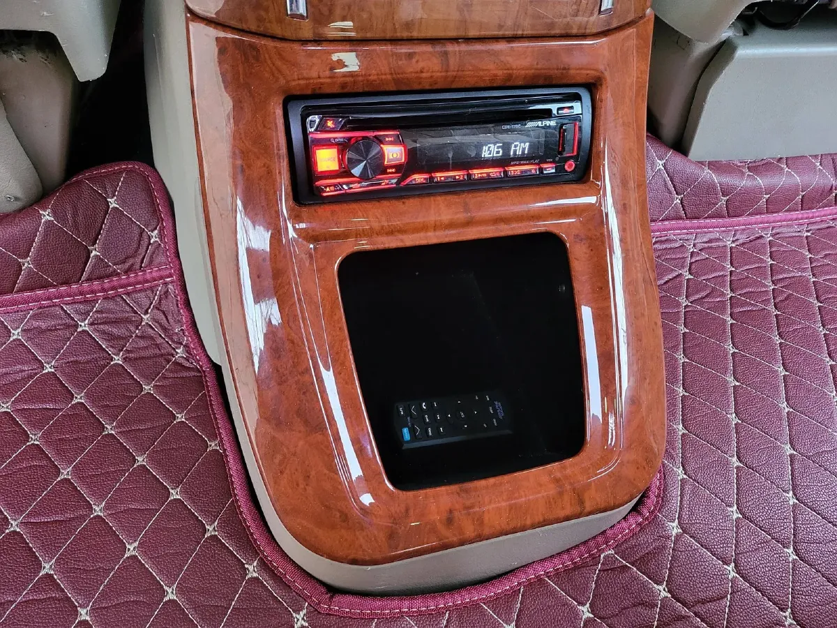 2014 JinBei Grace 2.7L 151HP L4 4AT,autocango,china used car exporter,china ev exporter,chinese used car exporter,chinese used ev exporter