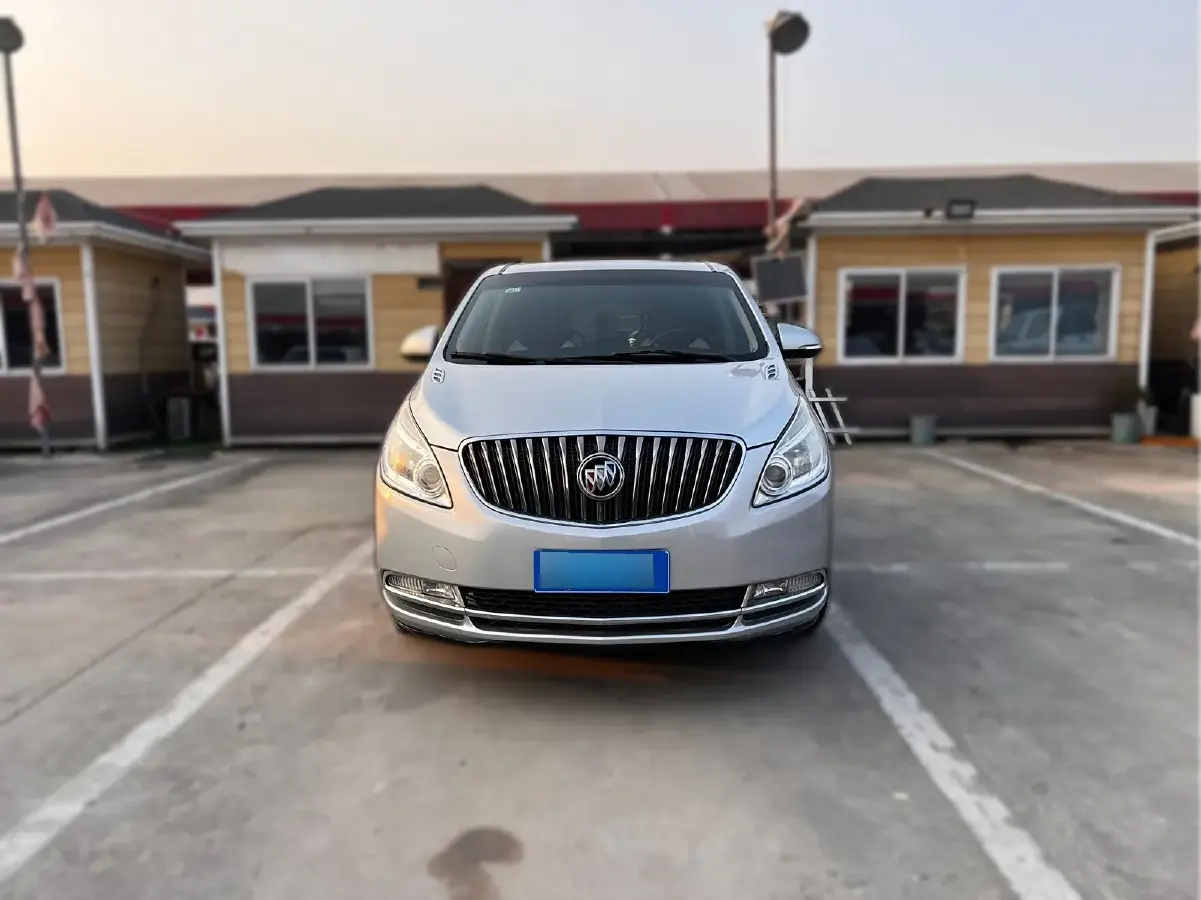 2015 Buick GL8 2.4L 186HP L4 6AT