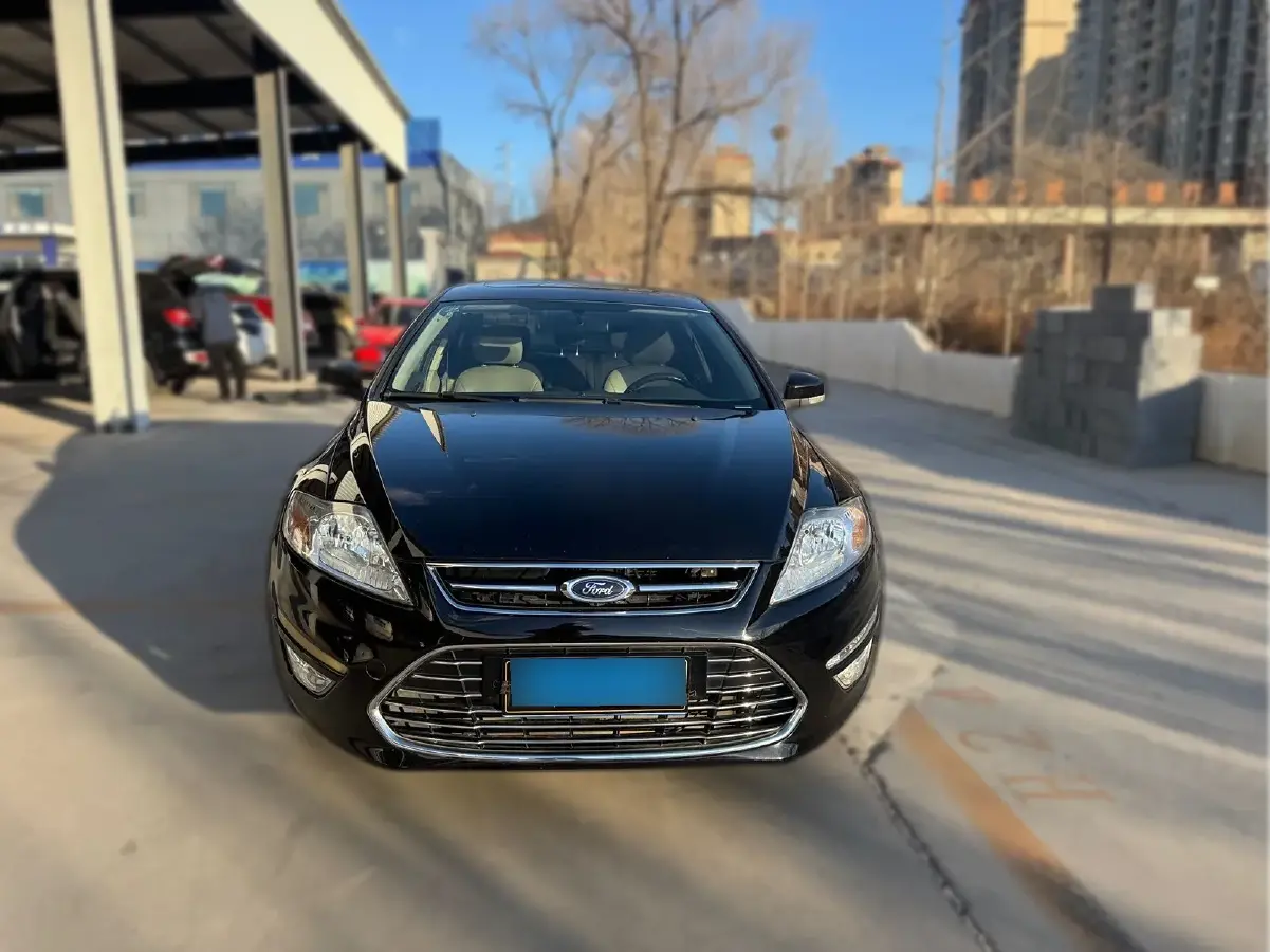 2011 Ford Mondeo 2.0T 203HP L4 6DCT