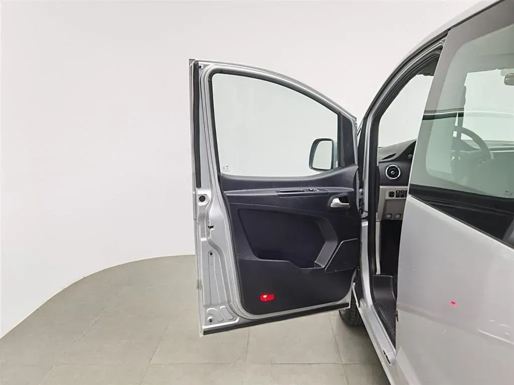 2015 JAC Refine M3 1.6L 120HP L4 5MT,autocango,china used car exporter,china ev exporter,chinese used car exporter,chinese used ev exporter