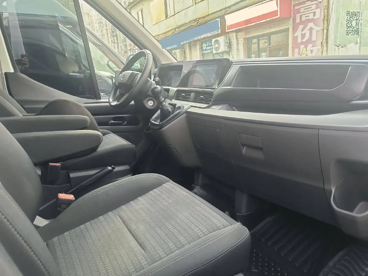 2024 Ford TransitT8 2.0T 154HP L4 6MT,autocango,china used car exporter,china ev exporter,chinese used car exporter,chinese used ev exporter