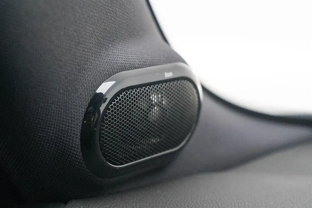 2022 MINI JCW 2.0T 231HP L4 8AT,autocango,china used car exporter,china ev exporter,chinese used car exporter,chinese used ev exporter