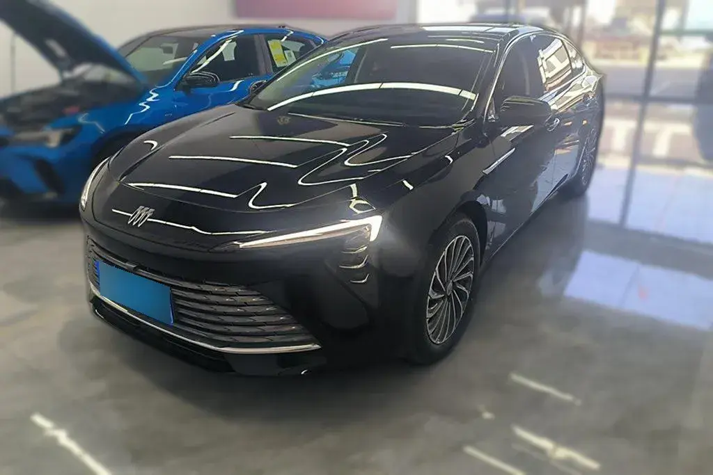 2023 Buick Larcosse 2.0T 237HP L4 9AT