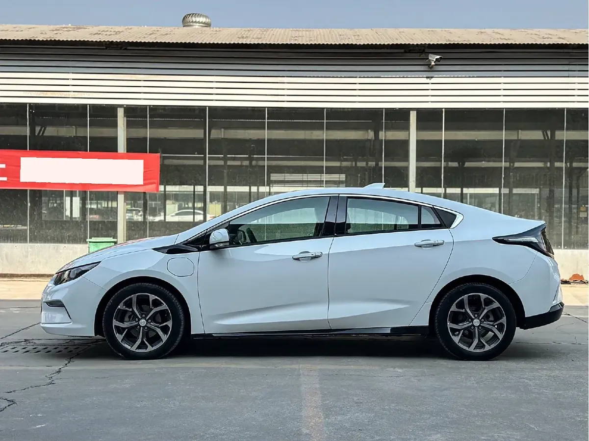 2017 Buick Velite 5 Range Extended 106HP E-CVT REEV 18KWH,autocango,china used car exporter,china ev exporter,chinese used car exporter,chinese used ev exporter