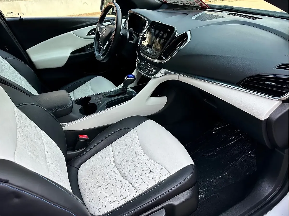 2017 Buick Velite 5 Range Extended 106HP E-CVT REEV 18KWH,autocango,china used car exporter,china ev exporter,chinese used car exporter,chinese used ev exporter