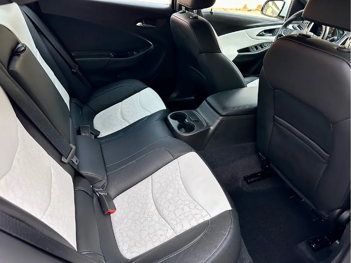 2017 Buick Velite 5 Range Extended 106HP E-CVT REEV 18KWH,autocango,china used car exporter,china ev exporter,chinese used car exporter,chinese used ev exporter