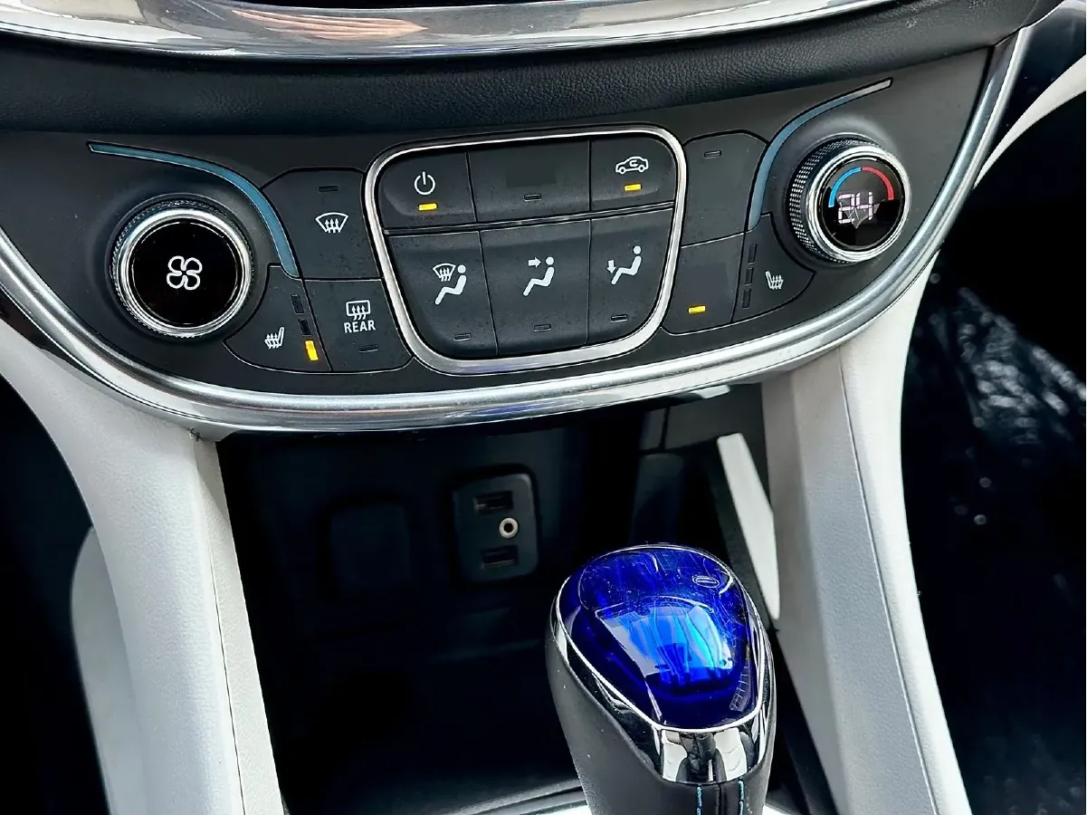 2017 Buick Velite 5 Range Extended 106HP E-CVT REEV 18KWH,autocango,china used car exporter,china ev exporter,chinese used car exporter,chinese used ev exporter