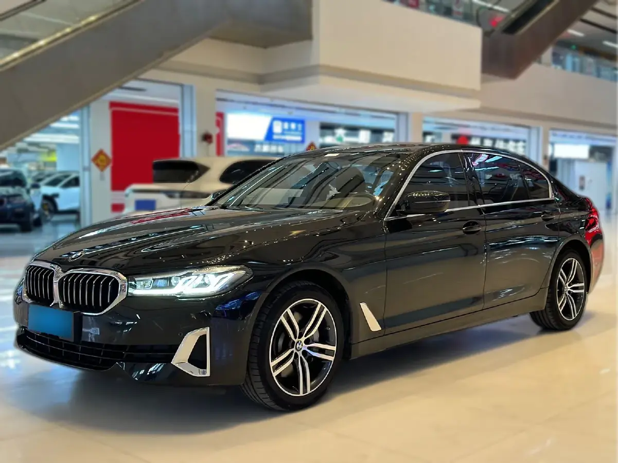 2021 BMW 5 Series 2.0T 252HP L4 8AT