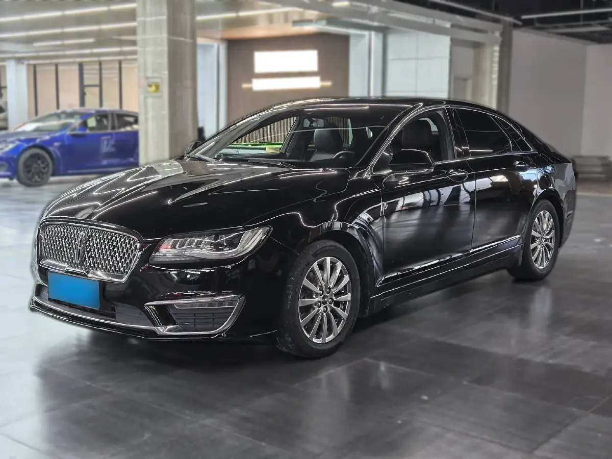 2017 Lincoln MKZ 2.0T 203HP L4 6AT