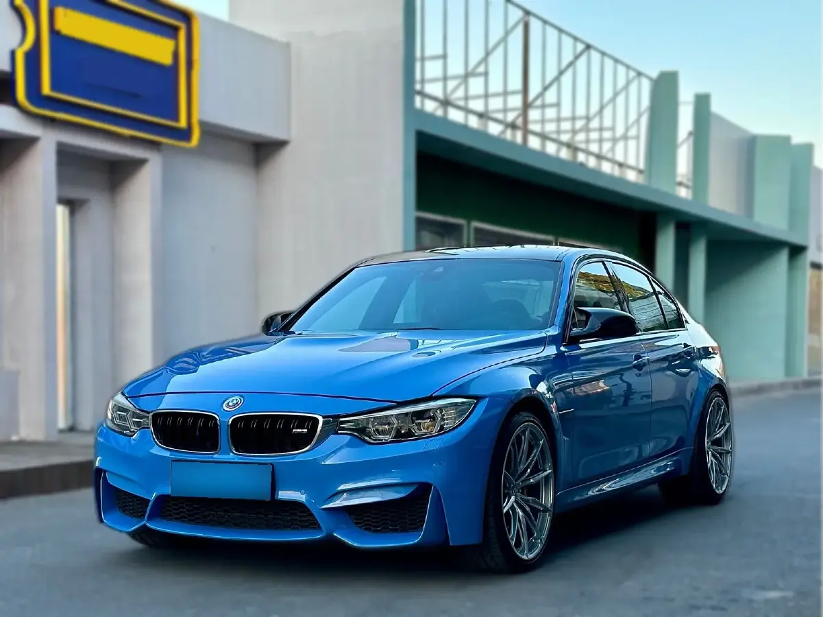 2014 BMW M3 3.0T 431HP L6 7DCT
