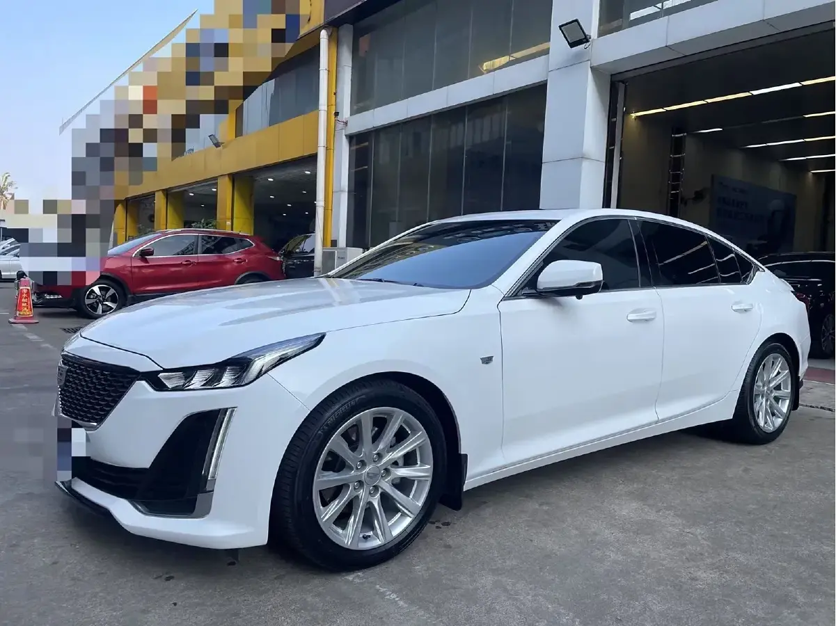 2021 Cadillac CT5 2.0T 237HP L4 10AT