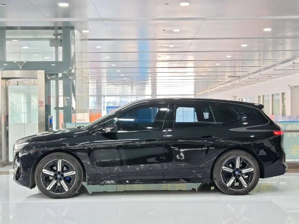 2023 BMW iX BEV 111.5KWH