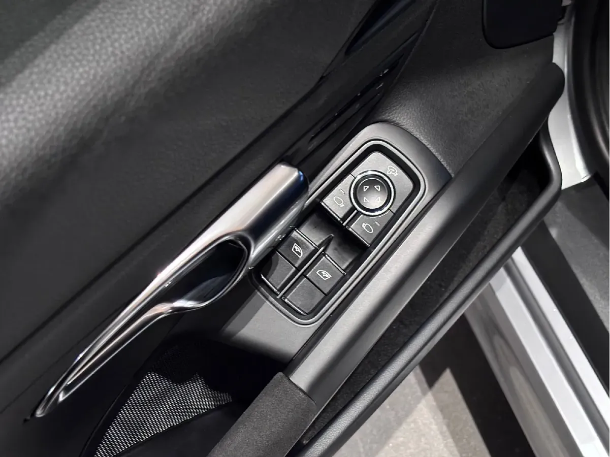 2013 Porsche Cayman 2.7L 275HP H6 7DCT,autocango,china used car exporter,china ev exporter,chinese used car exporter,chinese used ev exporter