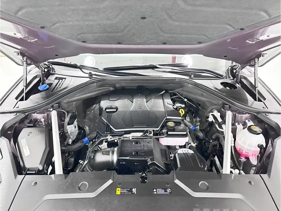 2023 Genesis GV70 2.5T 304HP L4 8AT,autocango,china used car exporter,china ev exporter,chinese used car exporter,chinese used ev exporter