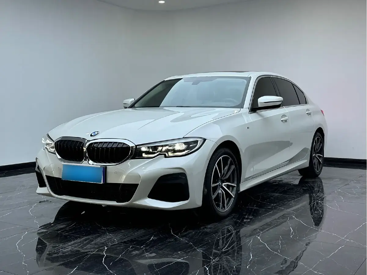 2020 BMW 3 Series 2.0T 156HP L4 8AT