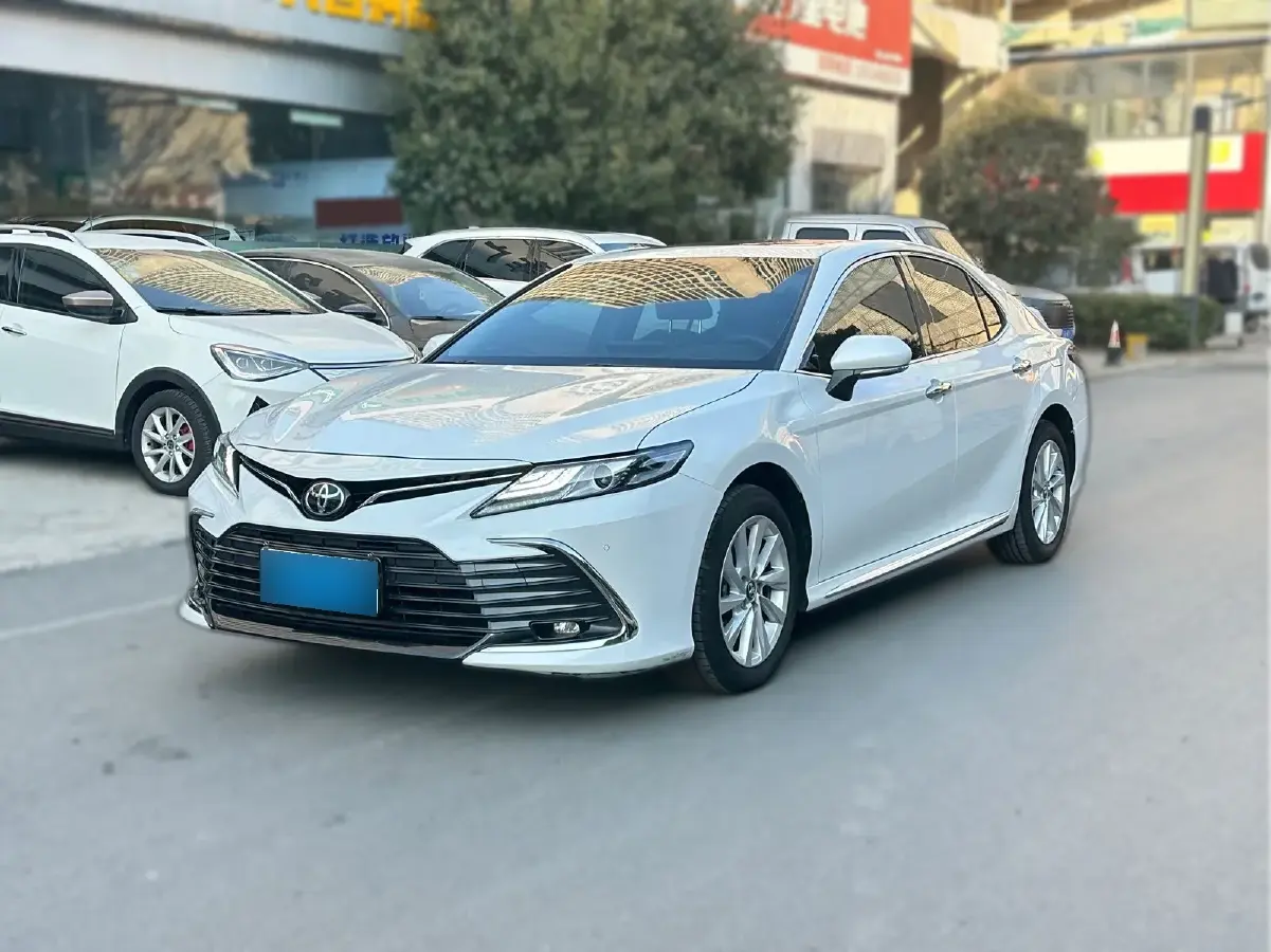 2023 Toyota Camry 2.0L 177HP L4 CVT