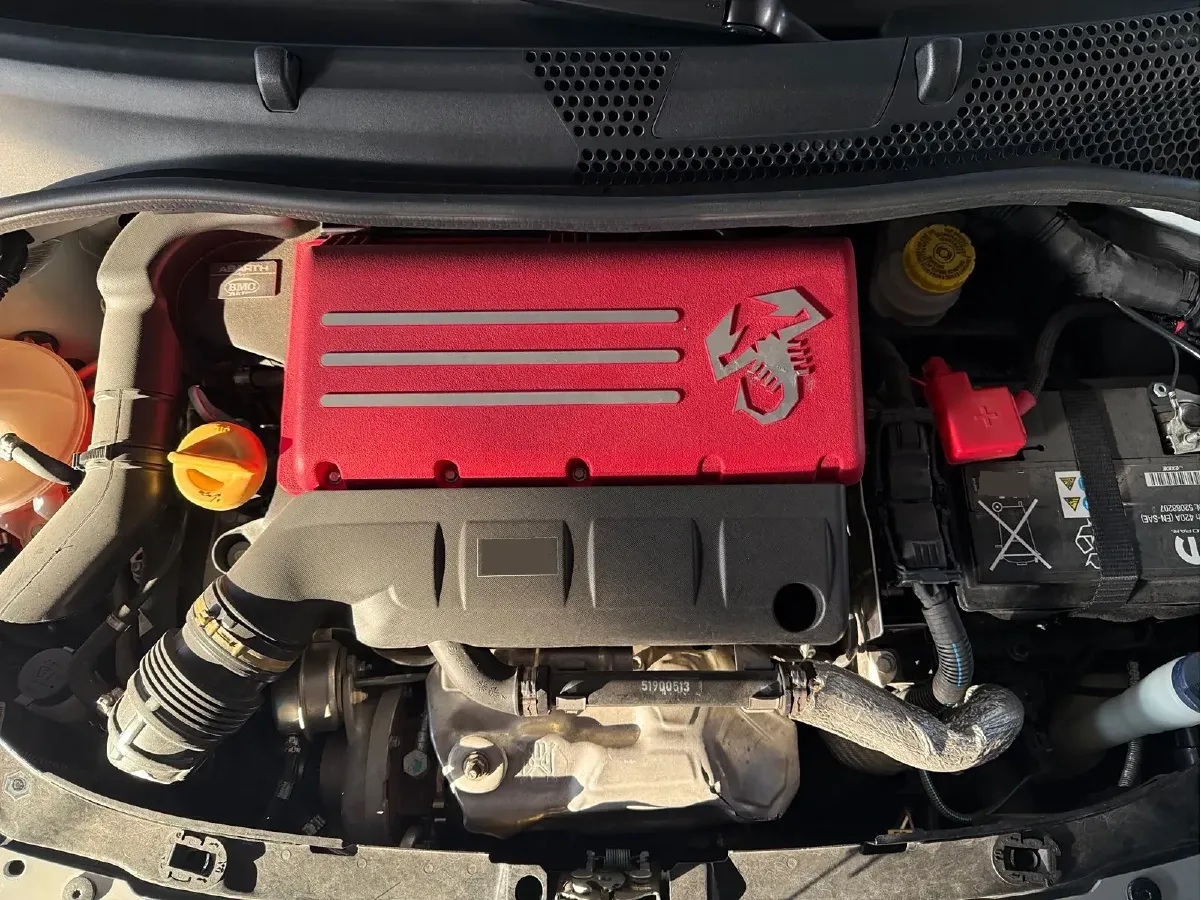 2011 Fiat 500 1.4L 101HP L4 6AT,autocango,china used car exporter,china ev exporter,chinese used car exporter,chinese used ev exporter