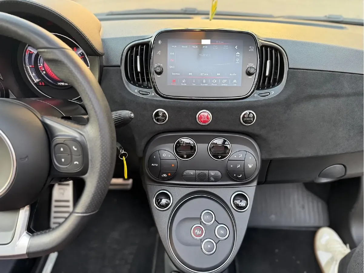 2011 Fiat 500 1.4L 101HP L4 6AT,autocango,china used car exporter,china ev exporter,chinese used car exporter,chinese used ev exporter