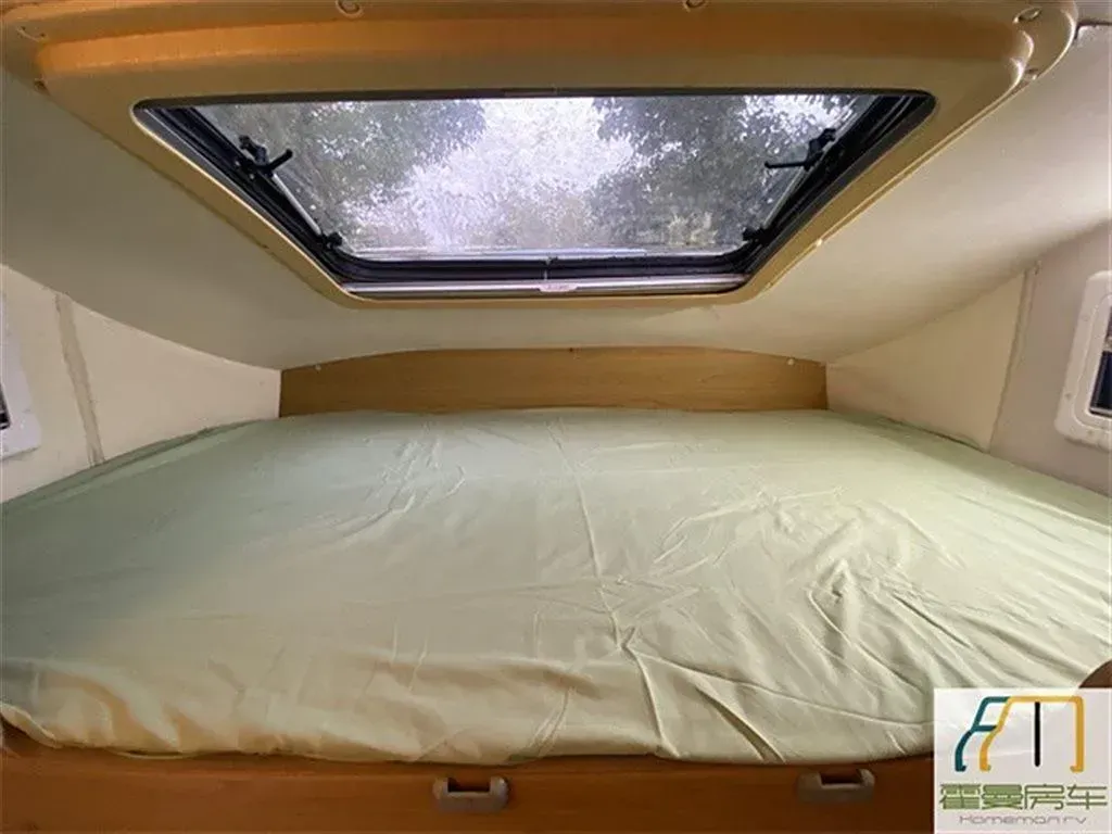 2021 MAXUS V80 RV 2.0T 139HP L4 6AMT,autocango,china used car exporter,china ev exporter,chinese used car exporter,chinese used ev exporter