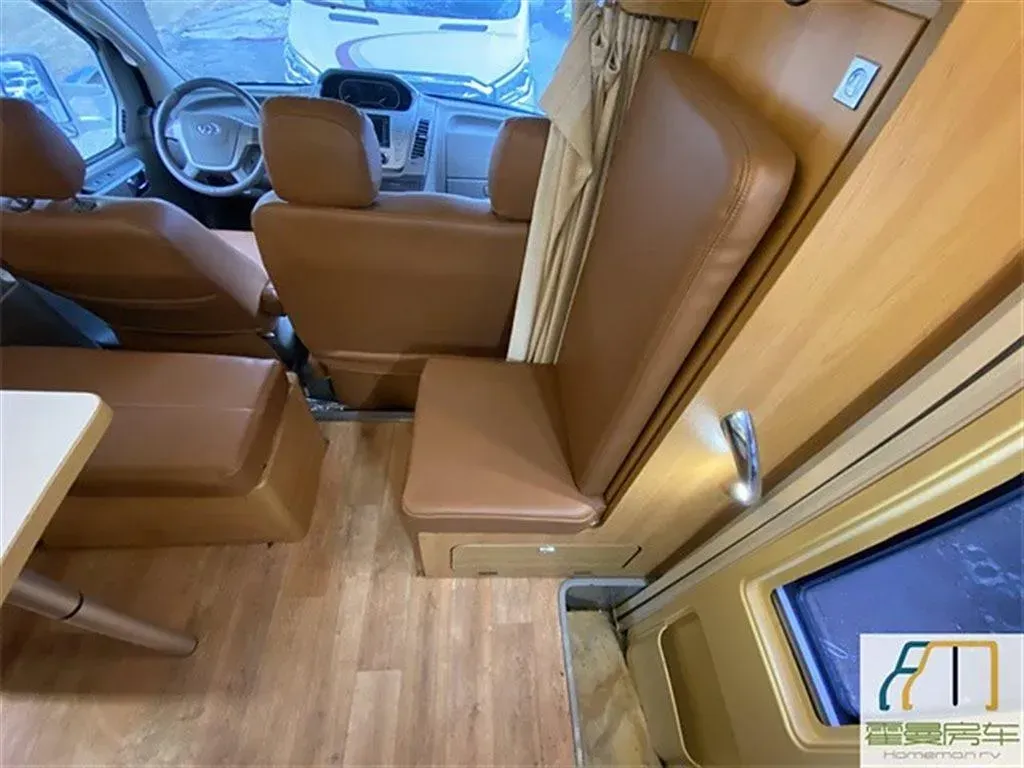 2021 MAXUS V80 RV 2.0T 139HP L4 6AMT,autocango,china used car exporter,china ev exporter,chinese used car exporter,chinese used ev exporter