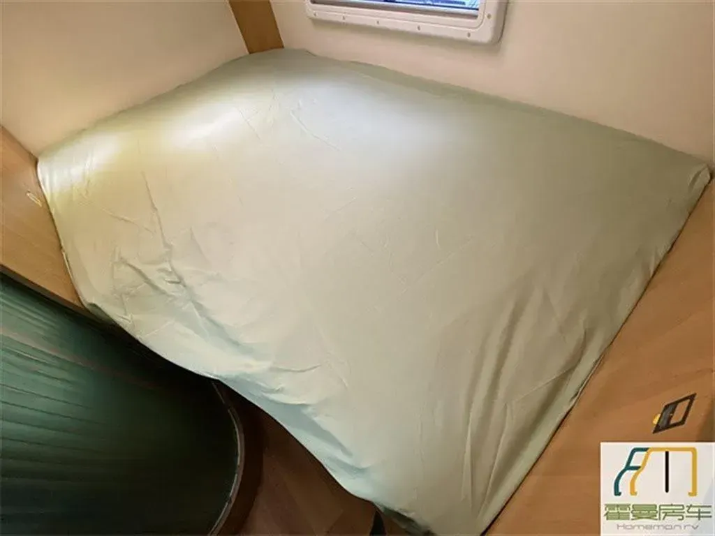 2021 MAXUS V80 RV 2.0T 139HP L4 6AMT,autocango,china used car exporter,china ev exporter,chinese used car exporter,chinese used ev exporter