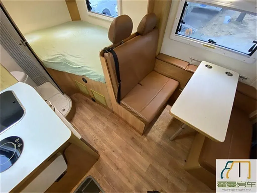 2021 MAXUS V80 RV 2.0T 139HP L4 6AMT,autocango,china used car exporter,china ev exporter,chinese used car exporter,chinese used ev exporter