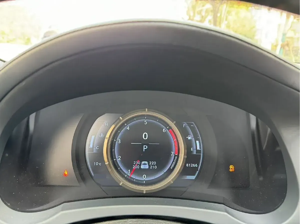 2015 Lexus IS 2.0T 245HP L4 8AT,autocango,china used car exporter,china ev exporter,chinese used car exporter,chinese used ev exporter