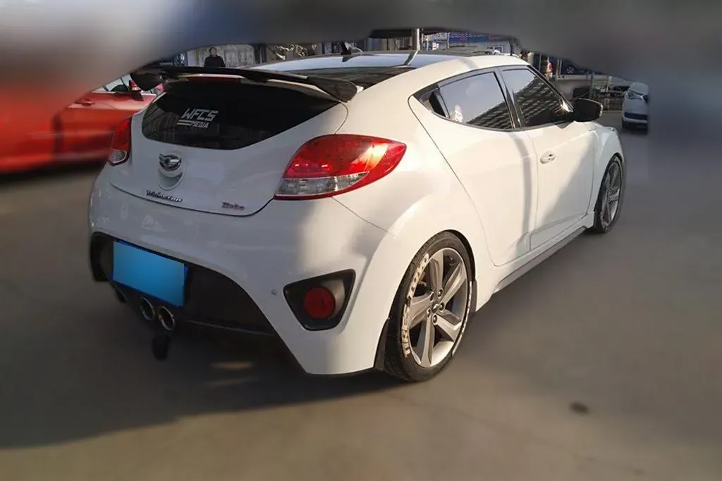 2012 Hyundai Veloster 1.6T 204HP L4 6AT,autocango,china used car exporter,china ev exporter,chinese used car exporter,chinese used ev exporter