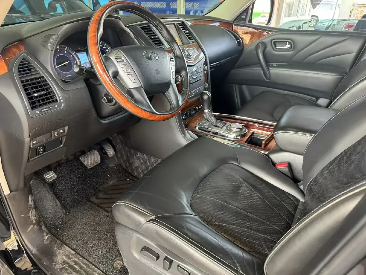 2016 Infiniti QX80 5.6L 398HP V8 7AT,autocango,china used car exporter,china ev exporter,chinese used car exporter,chinese used ev exporter