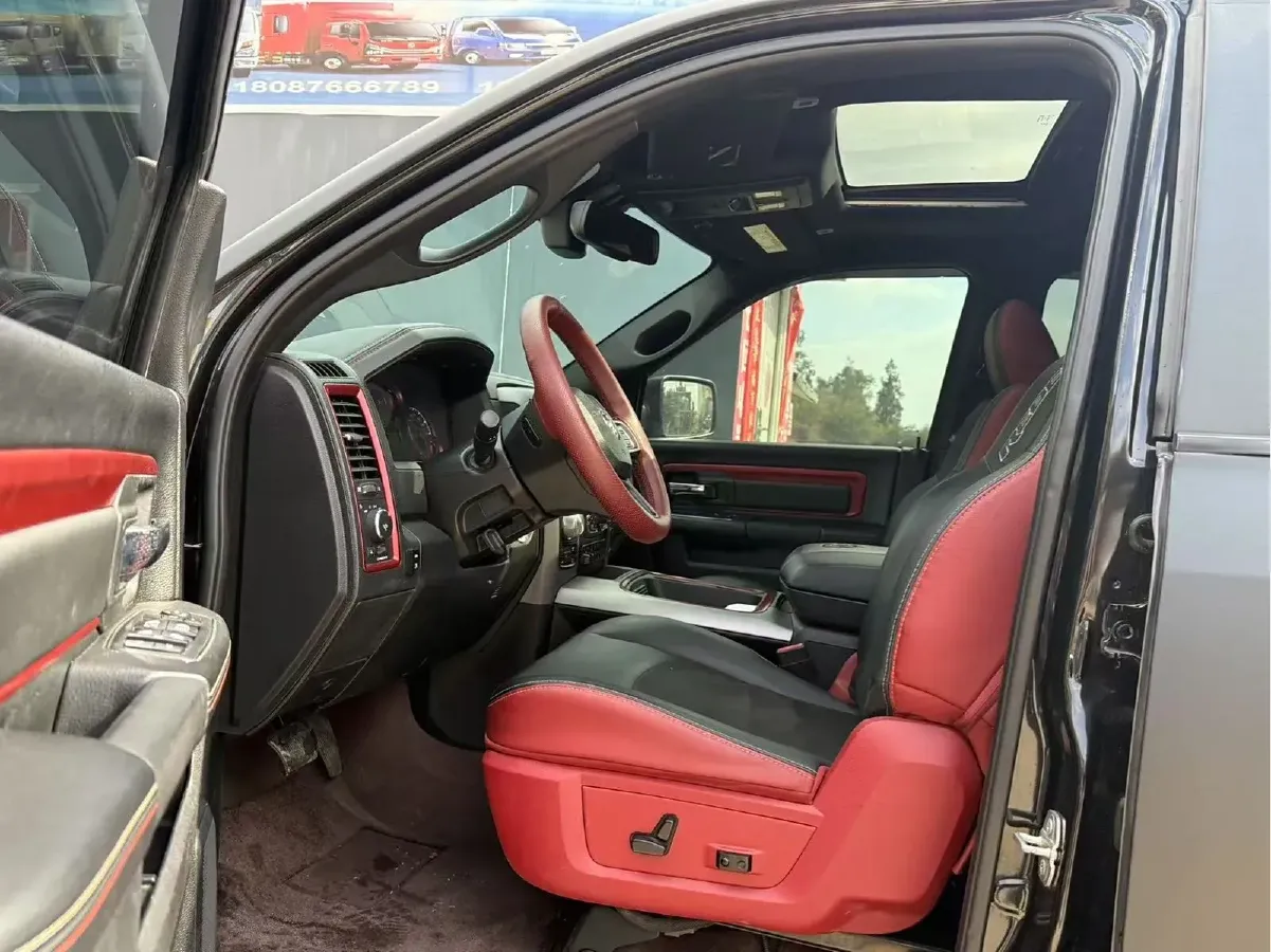 2011 RAM Trucks 5.7L 395HP V8 5AT,autocango,china used car exporter,china ev exporter,chinese used car exporter,chinese used ev exporter