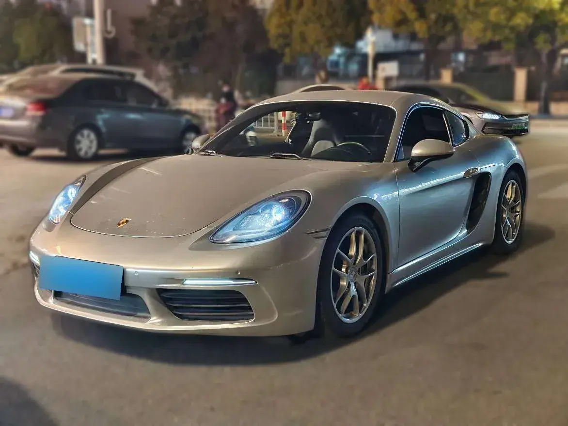 2016 Porsche 718 2.0T 250HP H4 7DCT